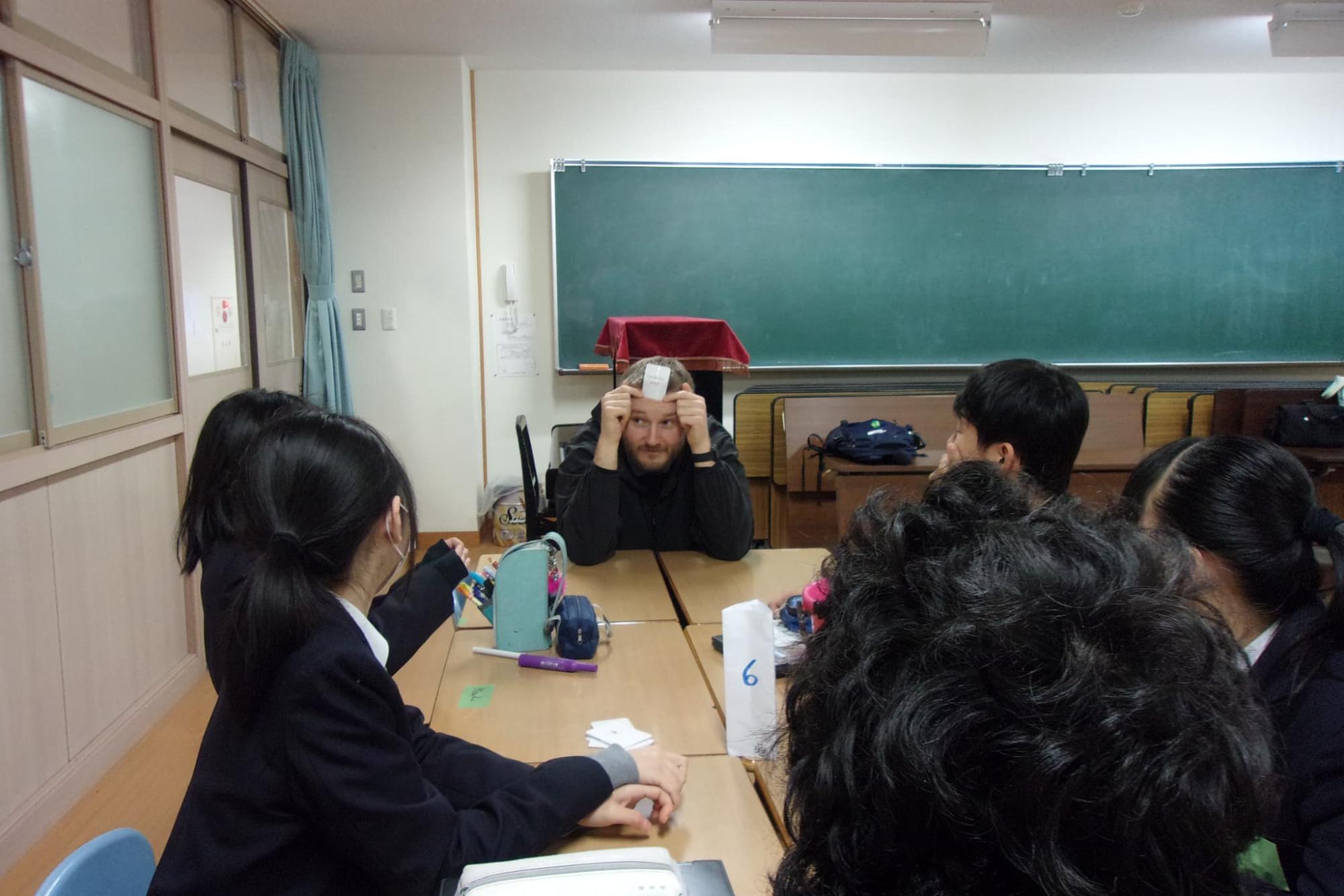 和気小学校ALT交流会の様子